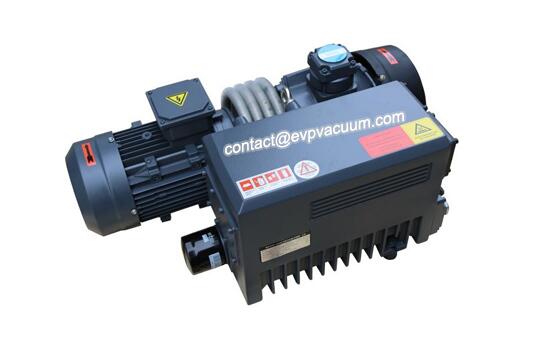 Rotary vane vacuum pump in oxidant