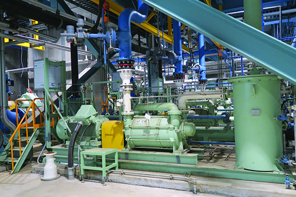 Mechanical vacuum pump system in steel making industry