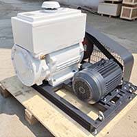 Rotary Vane Vacuum Pump Used In manufacturing Compounds thermoplastics Plant In South America