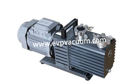 Rotary vane vacuum pump for freeze drying