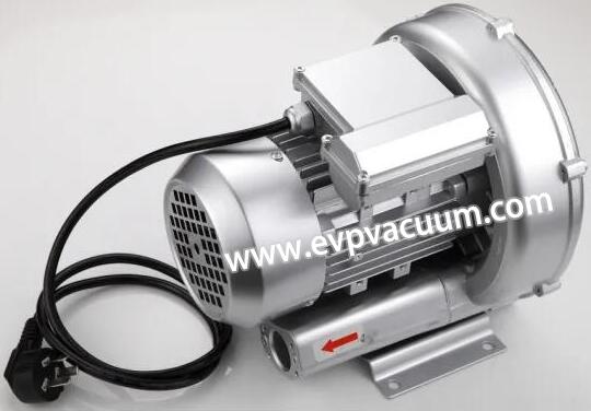 Air blower for thermoforming