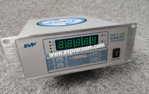 What units does the vacuum gauge on the EVP show? Pa, mmhg, torr etc?