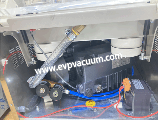 Rotary Vane Vacuum Pump Refueling Method